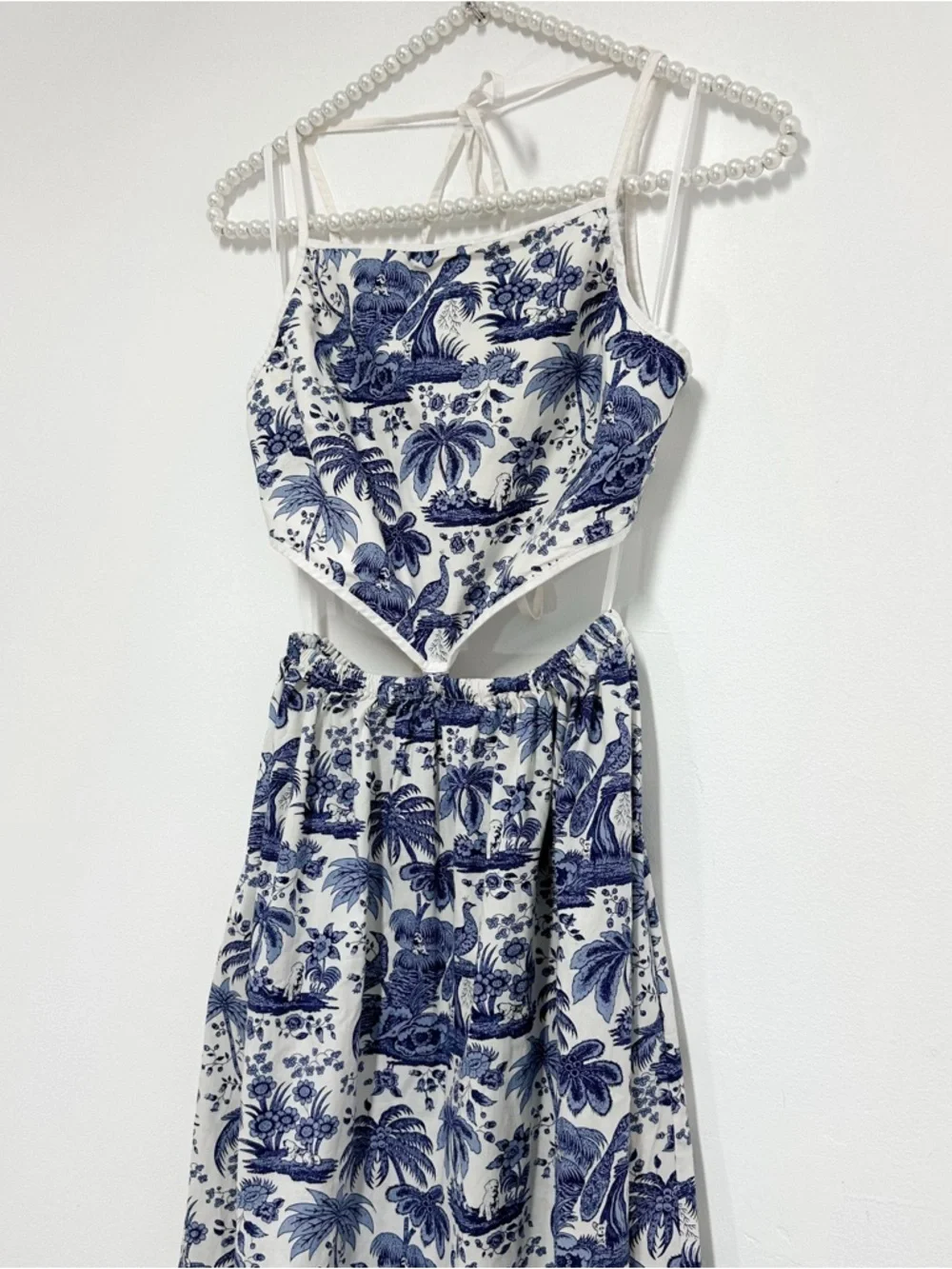 Staud Myla Halter Cutout Printed Cotton-Blend Poplin Maxi Dress in Blue Toile - Picture 6 of 13